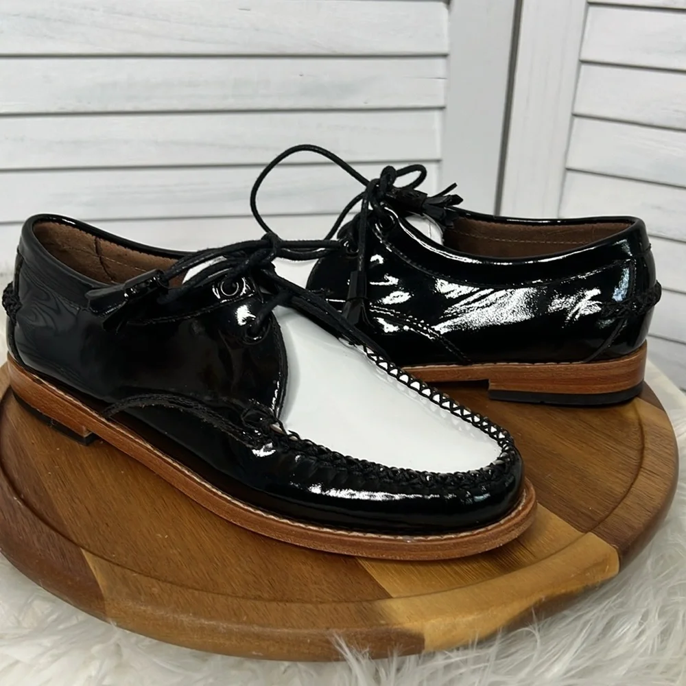 WEEJUNS l G.W. Bass & Co. The Winnie Black White Patent Leather Oxford Size 6 - Picture 3 of 12